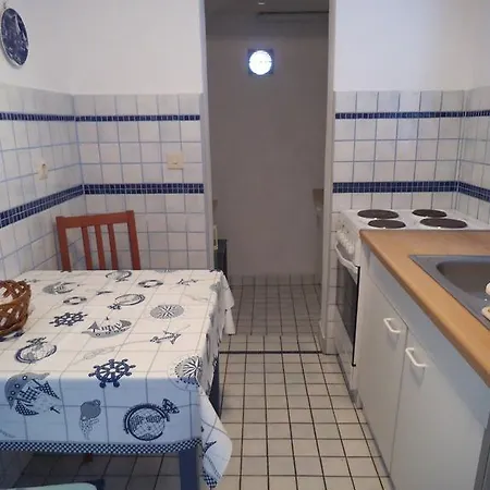 Blue View Apartment